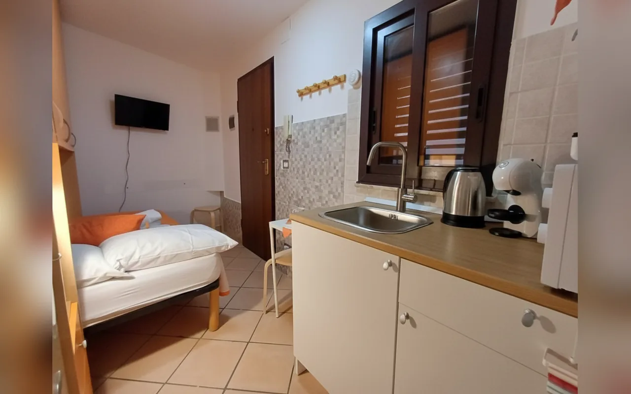 Camera con bagno privato — Dimora San Francesco 2, Catania (Sicilia) (foto 6)